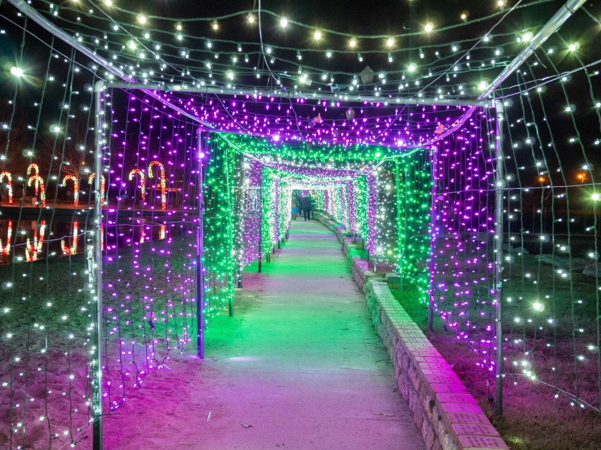 Giant List of Holiday Lights in Central Texas and the Texas Hill